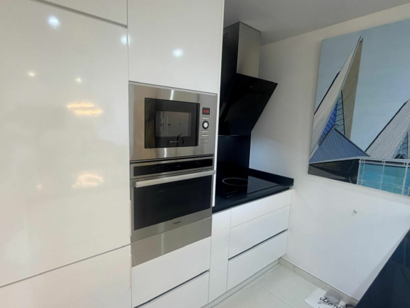 3-bedroom Apartment In Orihuela Costa, Spain (90 M²)