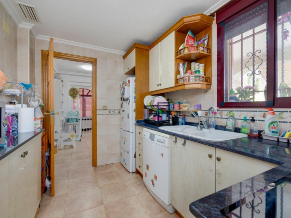 3-bedroom House In San Fulgencio, Spain (150 M²)