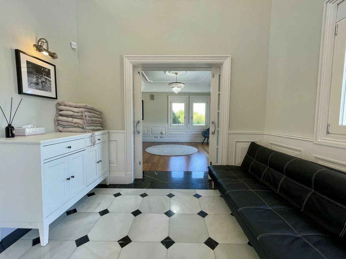 6-bedroom Villa In Altea, Spain (2.147 M²)