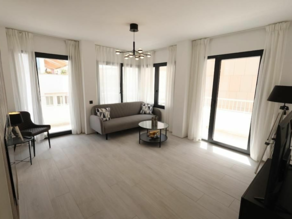 3-bedroom Penthouse In Torrevieja, Spain (128 M²)