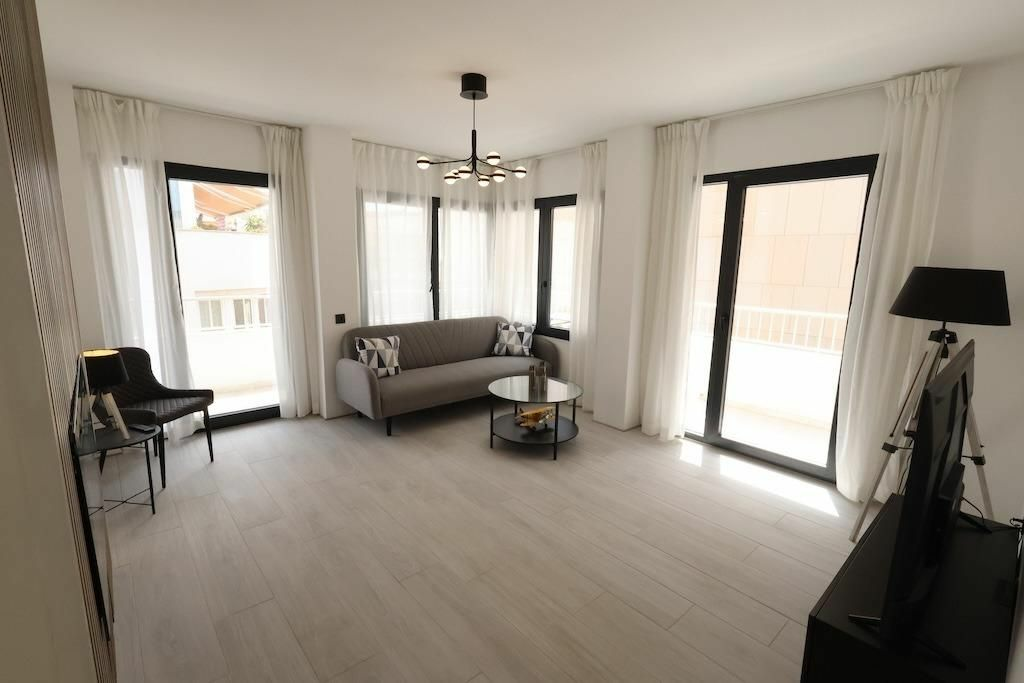3-bedroom Penthouse In Torrevieja, Spain (128 M²)