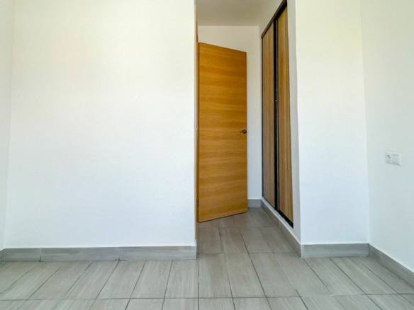 2-bedroom Apartment In Torrevieja, Spain (68 M²)