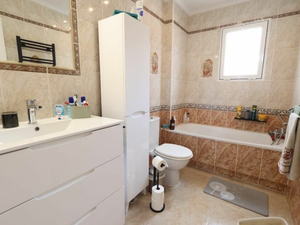 5-bedroom Villa In Orihuela Costa, Spain (208 M²)