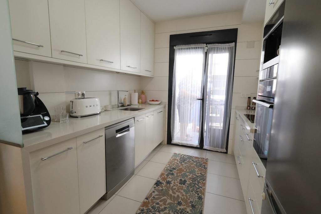 3-bedroom Apartment In Orihuela Costa, Spain (123 M²)
