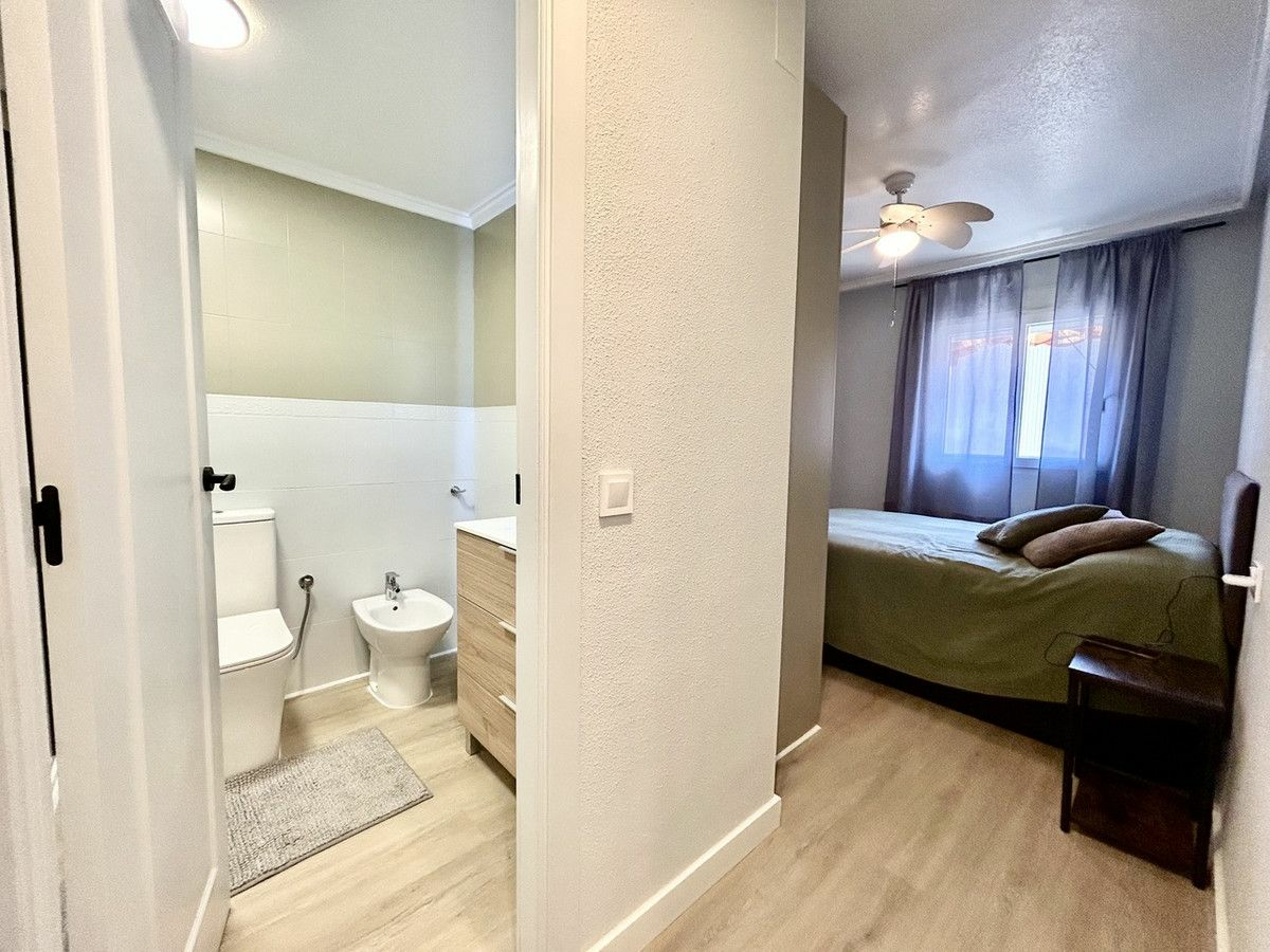 1-bedroom Apartment In Torrevieja, Spain (60 M²)