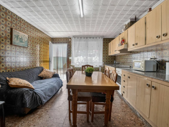 3-bedroom Country House In Orihuela, Spain (240 M²)