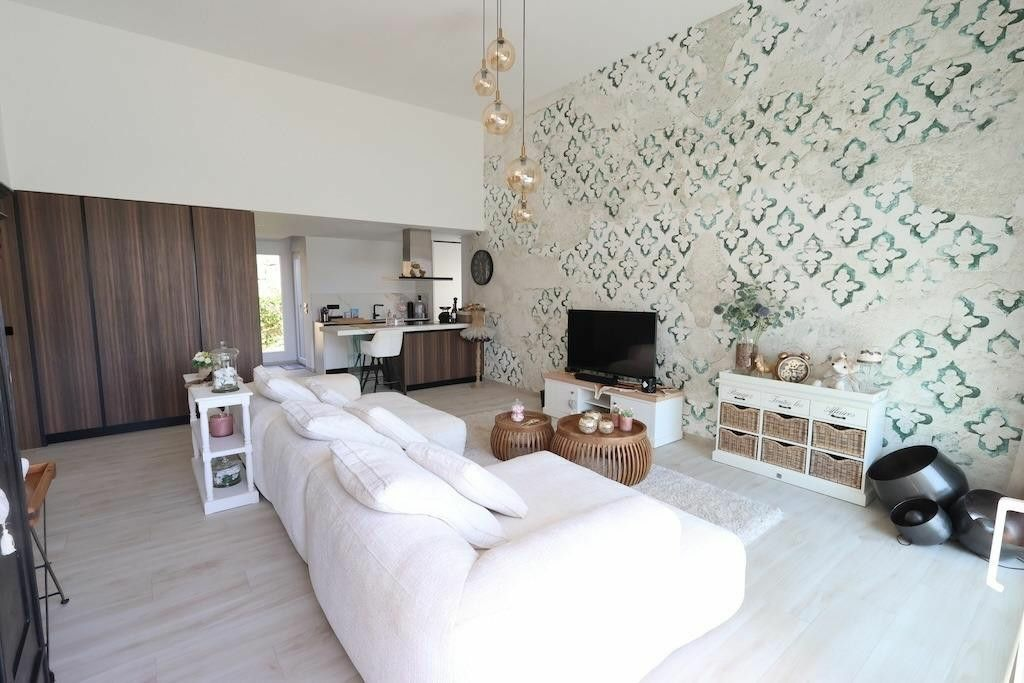 3-bedroom Villa In Algorfa, Spain (134 M²)