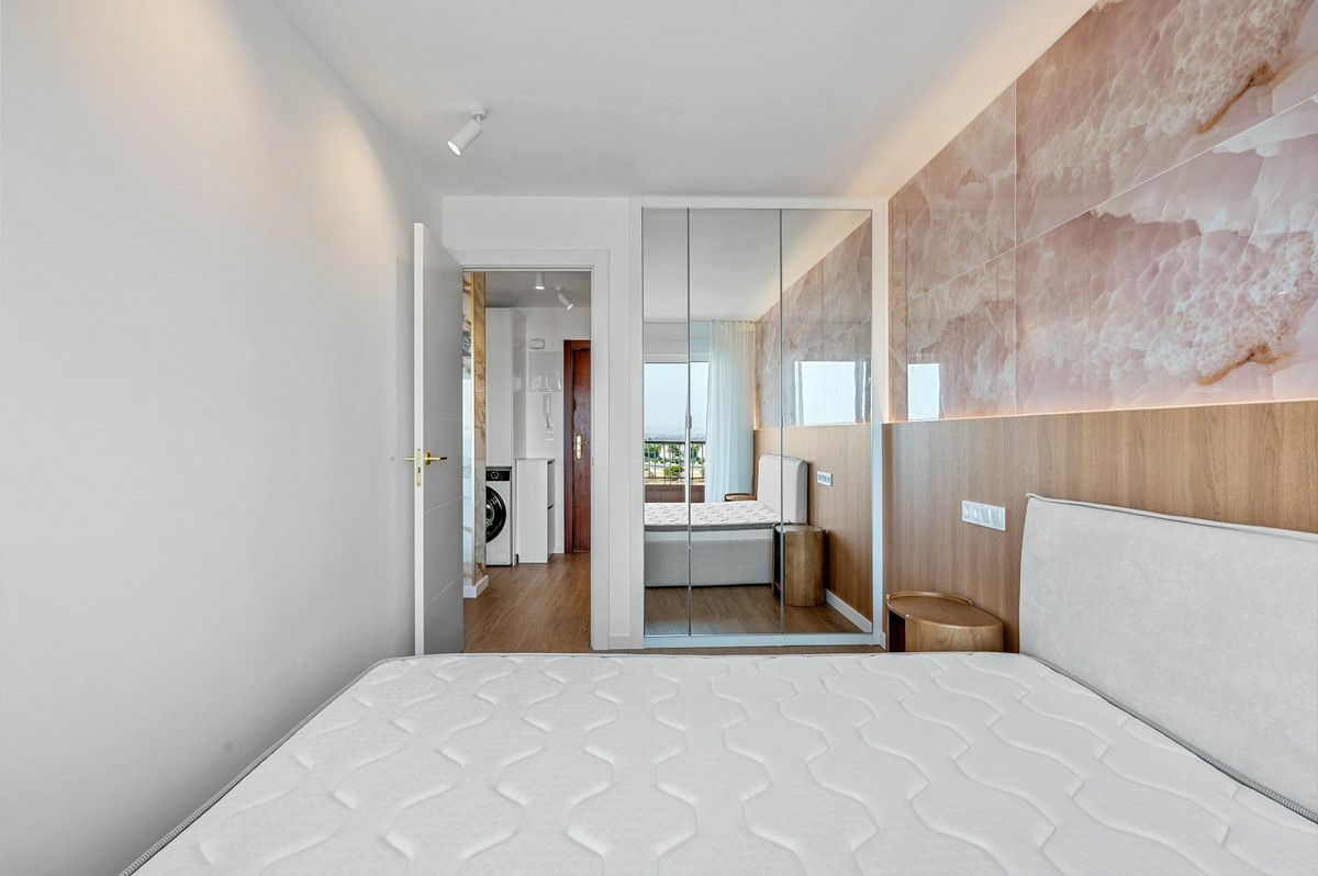 2-bedroom Apartment In Orihuela Costa, Spain (70 M²)