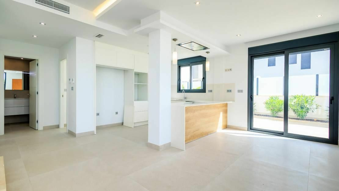 3-bedroom House In Orihuela, Spain (190 M²)