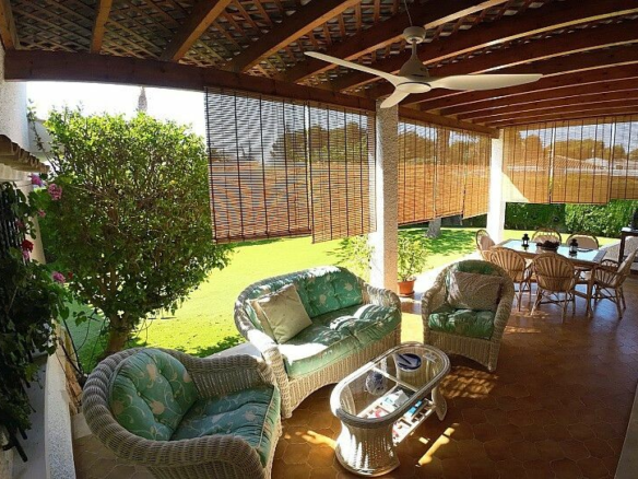 5-bedroom Villa In Orihuela Costa, Spain (750 M²)