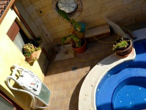 4-bedroom Villa In San Miguel De Salinas, Spain (245 M²)