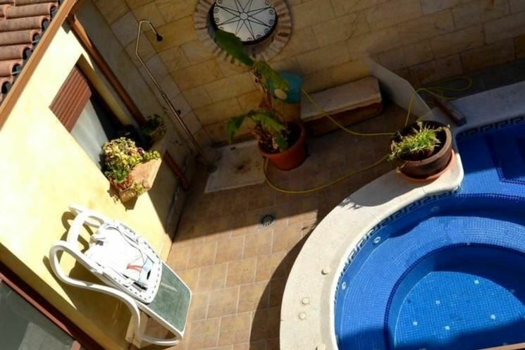 4-bedroom Villa In San Miguel De Salinas, Spain (245 M²)