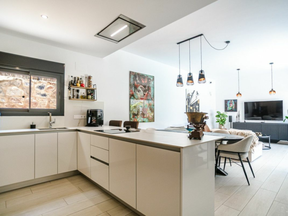 3-bedroom Villa In Algorfa, Spain (120 M²)