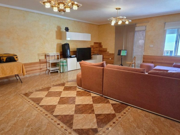 5-bedroom House In San Isidro, Spain (300 M²)