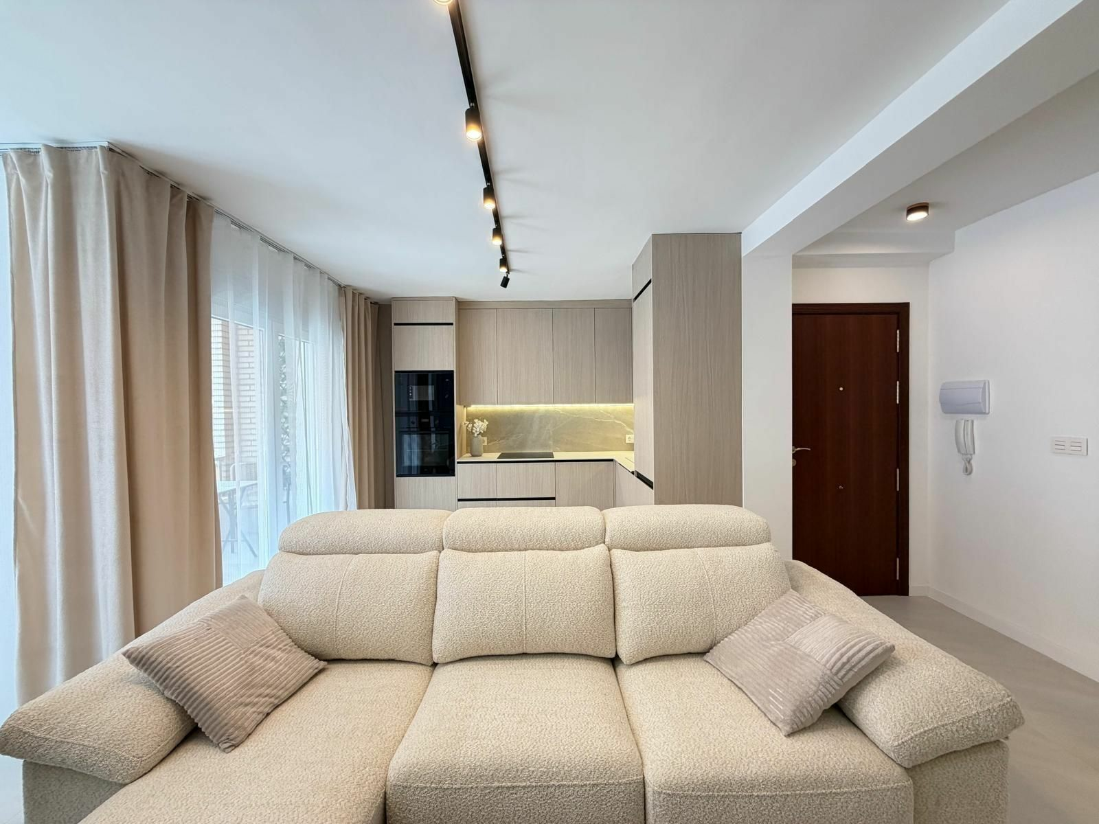 4-bedroom Apartment In Torrevieja, Spain (107 M²)