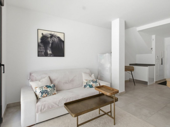 2-bedroom Apartment In Orihuela Costa, Spain (86 M²)