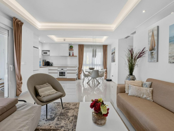 2-bedroom Apartment In Rojales, Spain (82 M²)