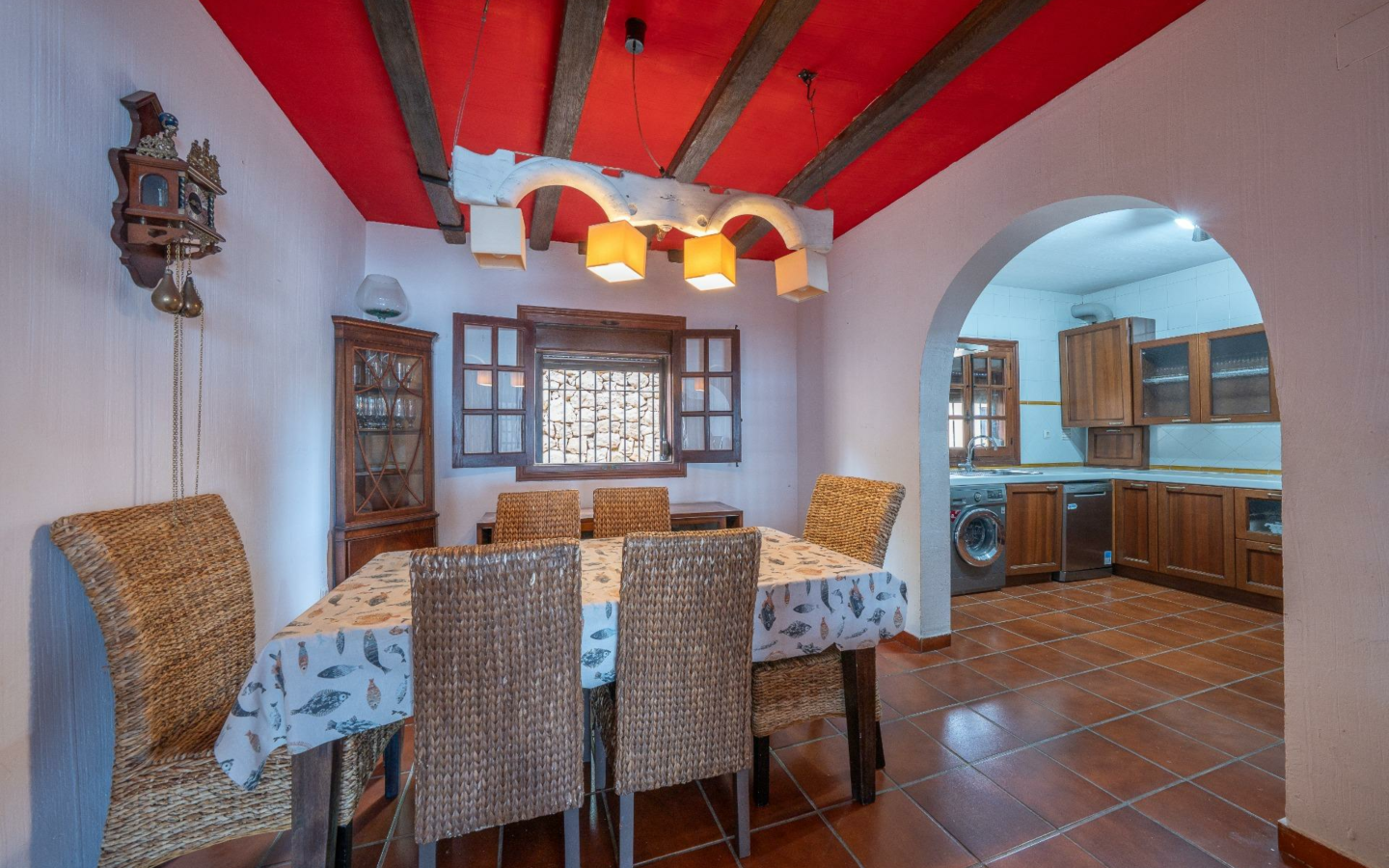 3-bedroom Bungalow In El Campello, Spain (235 M²)