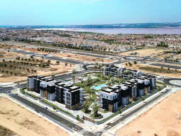 2-bedroom Apartment In Torrevieja, Spain (81 M²)
