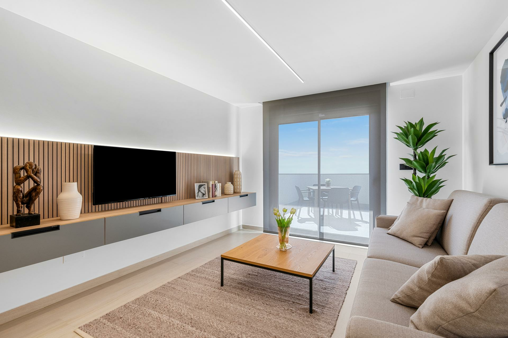 3-bedroom Apartment In Guardamar Del Segura, Spain (103 M²)