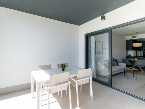 3-bedroom Penthouse In Torrevieja, Spain (96 M²)