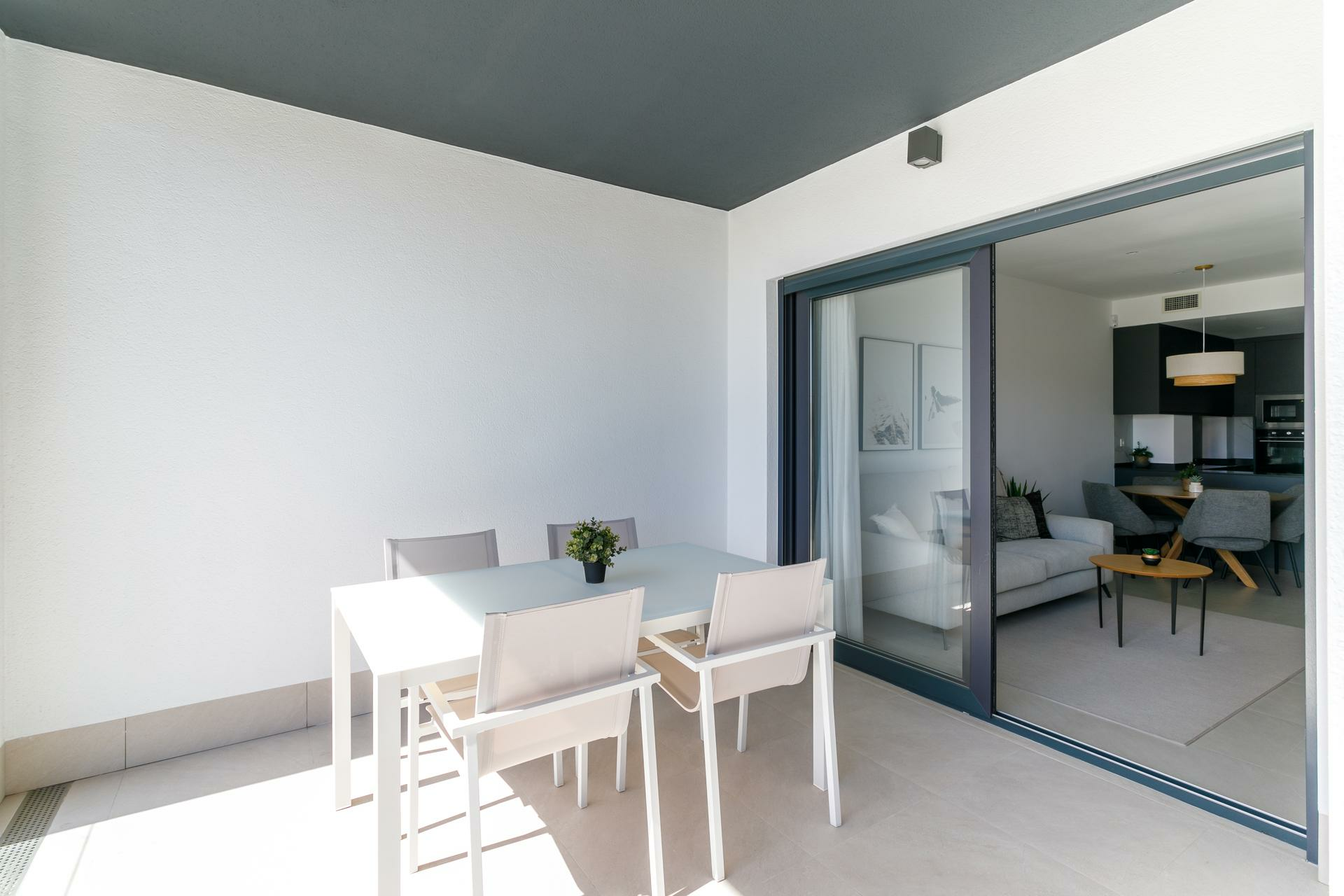 3-bedroom Penthouse In Torrevieja, Spain (96 M²)