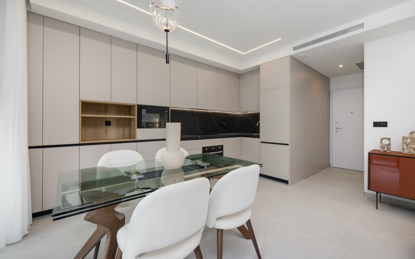 2-bedroom Apartment In Guardamar Del Segura, Spain (78 M²)