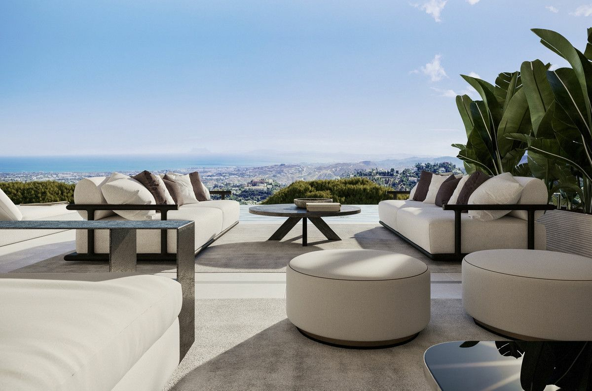 3-bedroom Villa In Benahavis, Spain (712 M²)