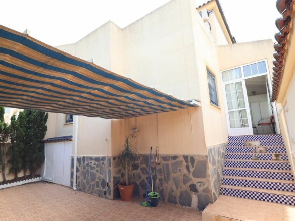 3-bedroom House In Torrevieja, Spain (89 M²)