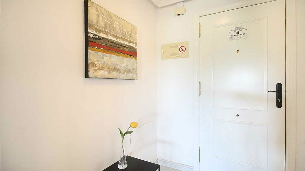 2-bedroom Apartment In Orihuela Costa, Spain (99 M²)