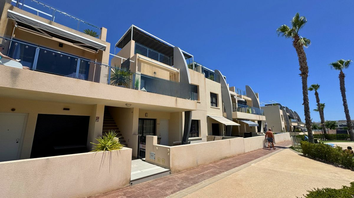 2-bedroom Apartment In Pilar De La Horadada, Spain (61 M²)
