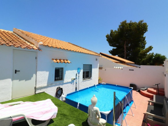 2-bedroom Villa In Orihuela Costa, Spain (70 M²)
