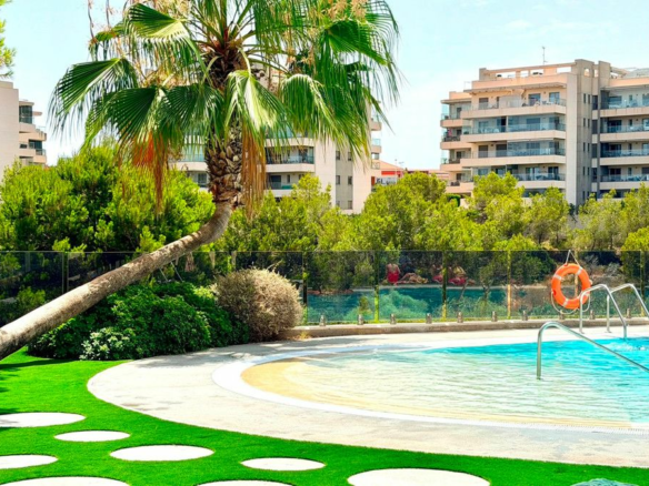 2-bedroom Apartment In Orihuela Costa, Spain (82 M²)