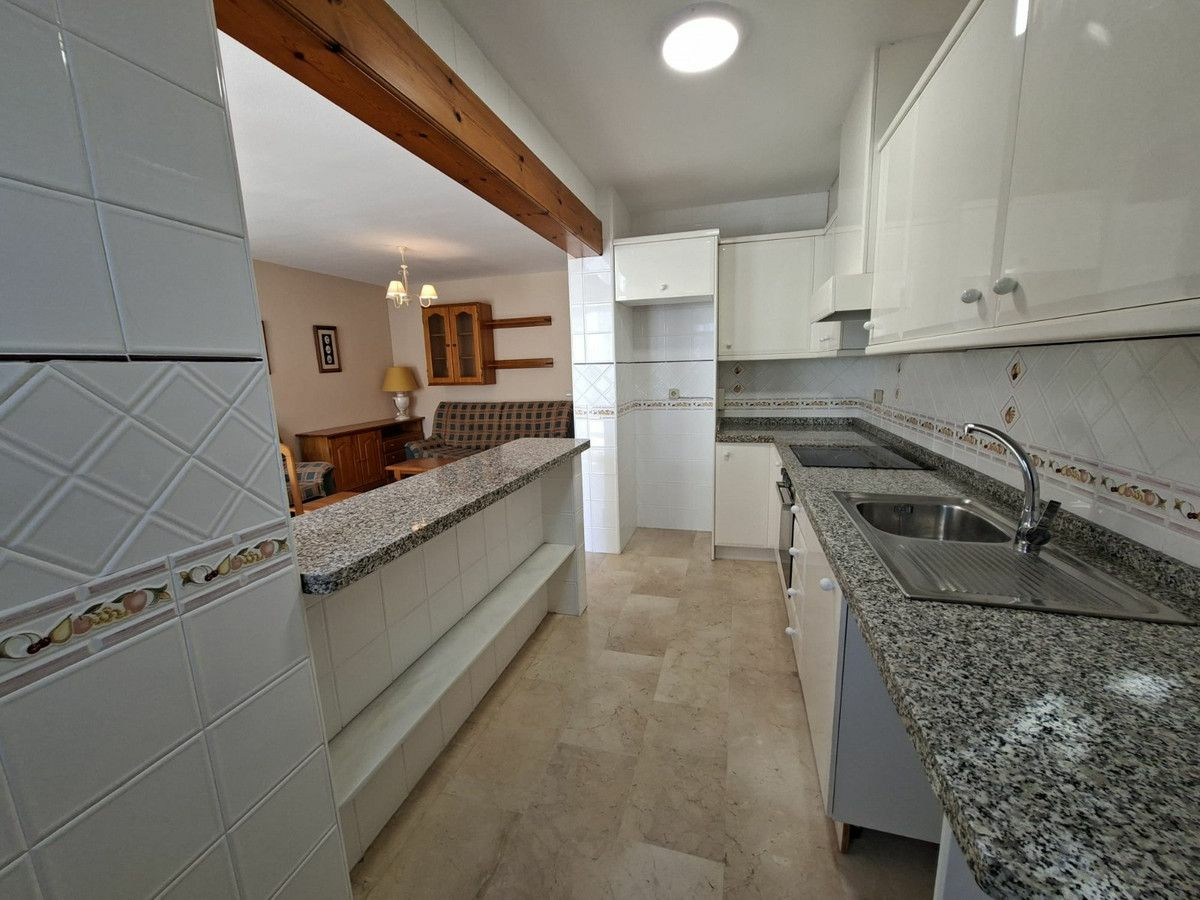 2-bedroom Villa In Orihuela Costa, Spain (63 M²)