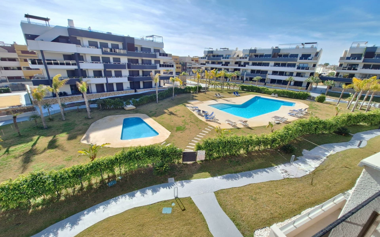 2-bedroom Apartment In Orihuela Costa, Spain (76 M²)