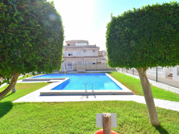 4-bedroom House In Orihuela Costa, Spain (167 M²)