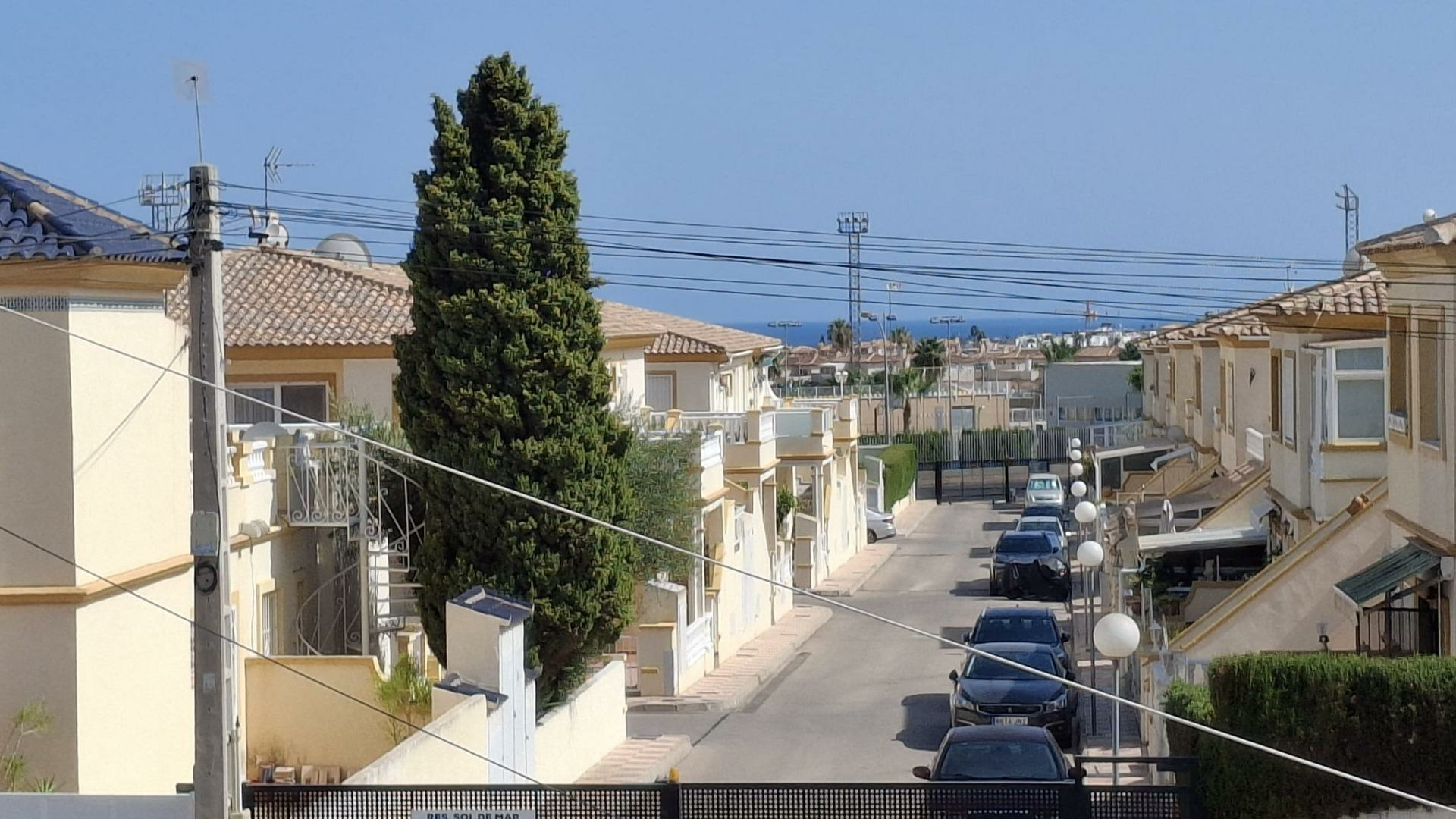 2-2-434769 3-bedroom House In Orihuela Costa, Spain (63 M²)