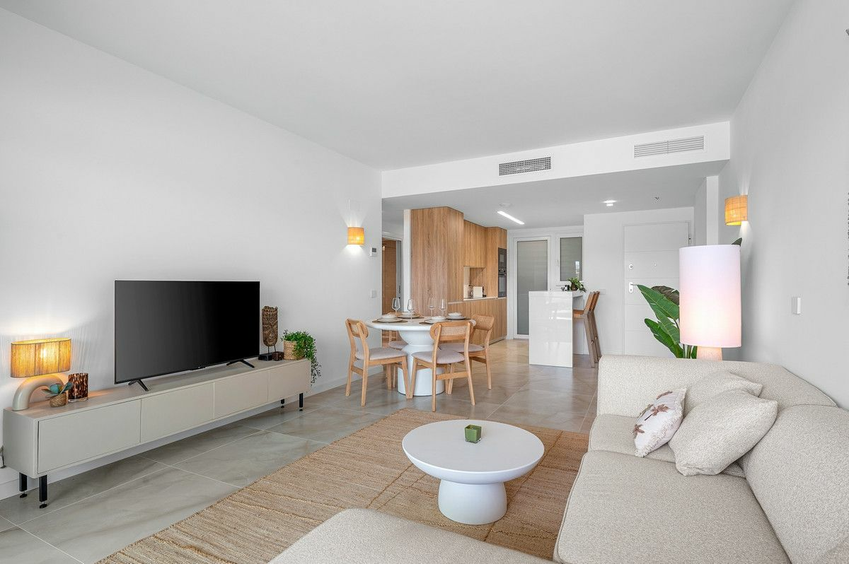 2-bedroom Apartment In Orihuela Costa, Spain (66 M²)
