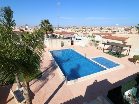 3-bedroom Villa In Los Montesinos, Spain (84 M²)
