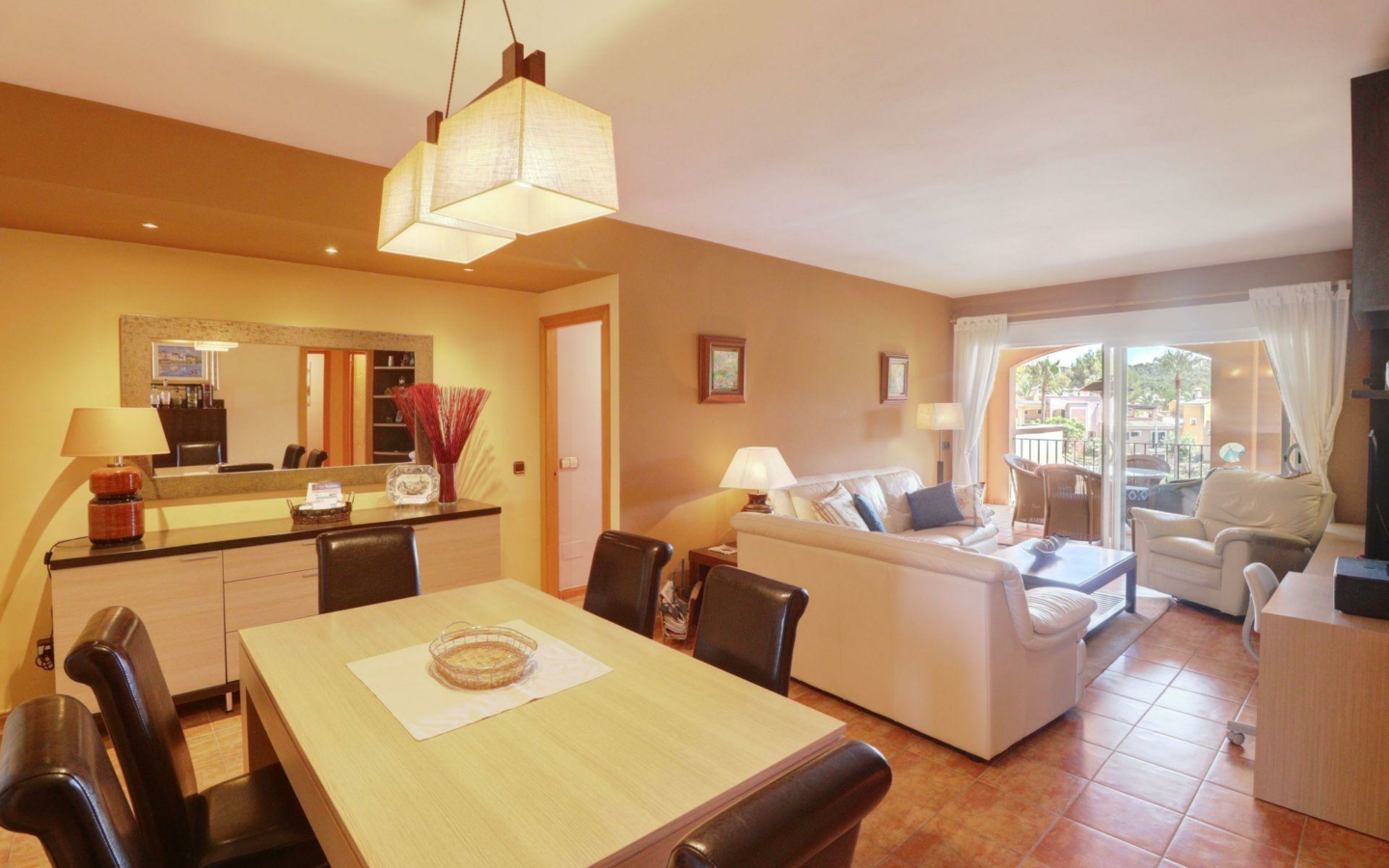 3-bedroom Penthouse In Calvià, Spain (160 M²)