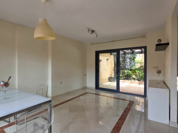 4-bedroom House In Orihuela Costa, Spain (125 M²)