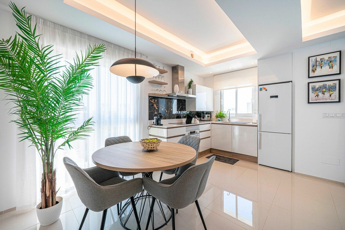 2-bedroom Apartment In Rojales, Spain (82 M²)