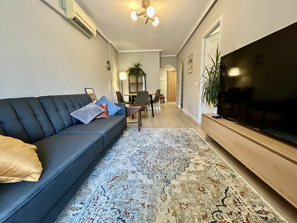 1-bedroom Apartment In Torrevieja, Spain (60 M²)
