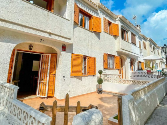 2-bedroom House In Orihuela Costa, Spain (68 M²)