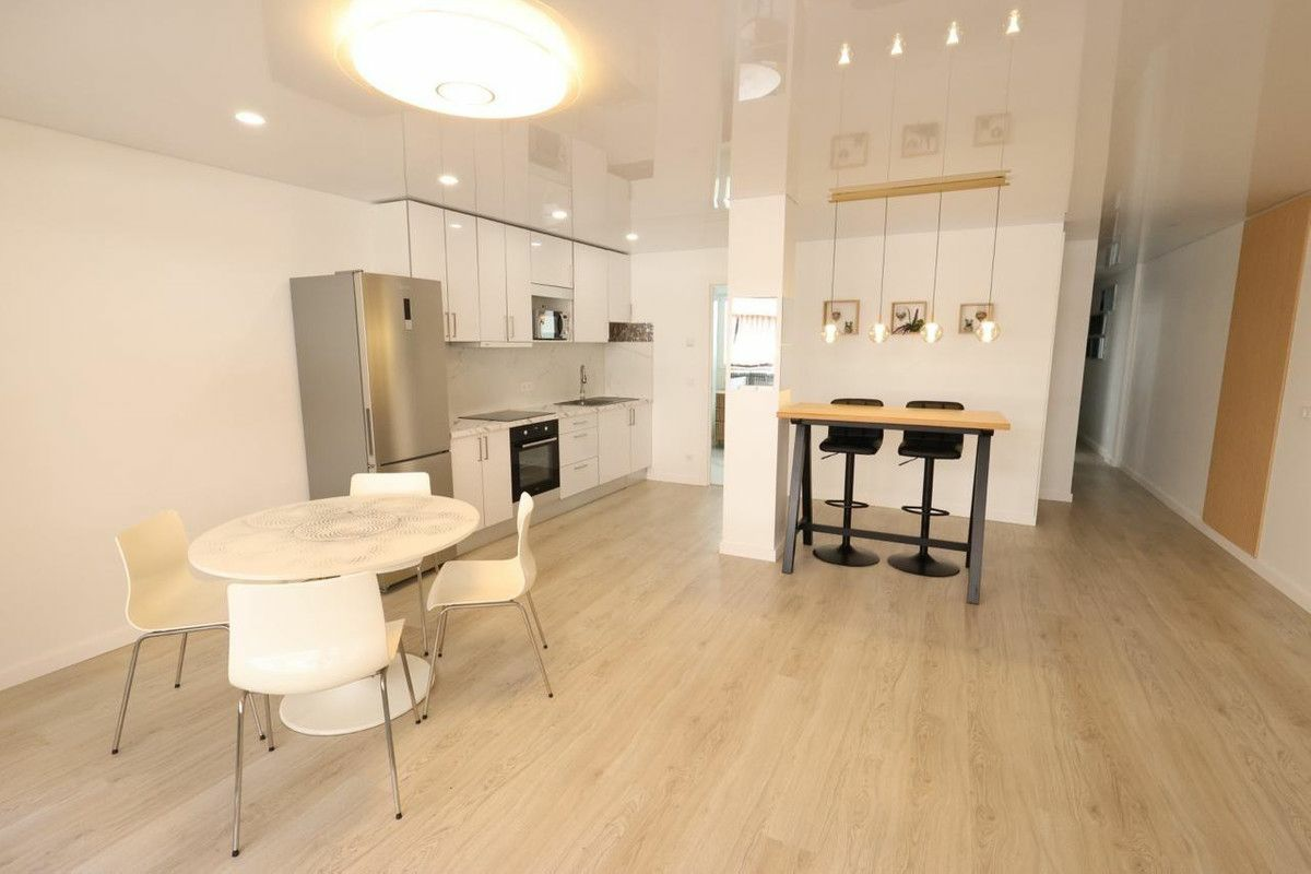 3-bedroom Apartment In Torrevieja, Spain (105 M²)