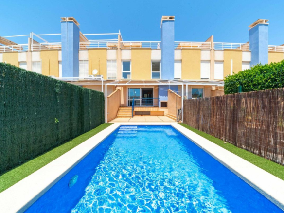 3-bedroom House In Orihuela Costa, Spain (177 M²)