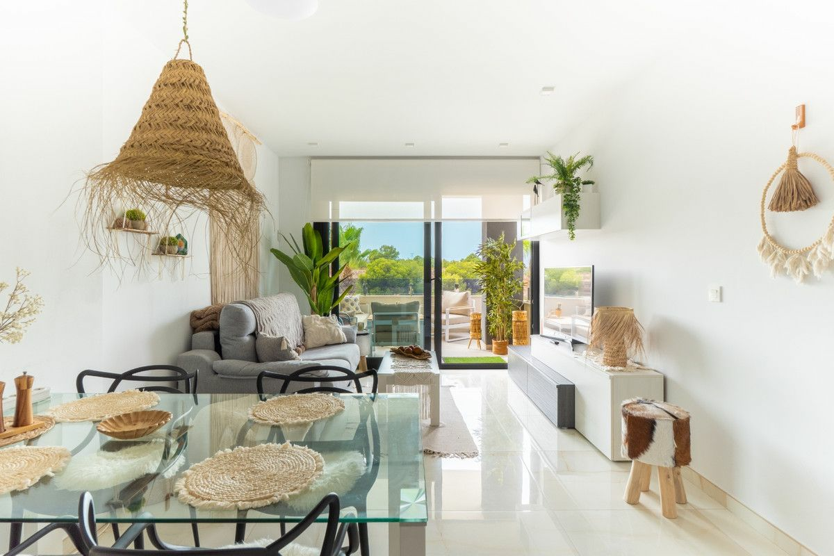 2-bedroom Apartment In Orihuela Costa, Spain (74 M²)