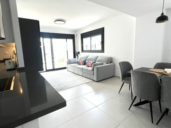 3-bedroom Apartment In Orihuela Costa, Spain (84 M²)