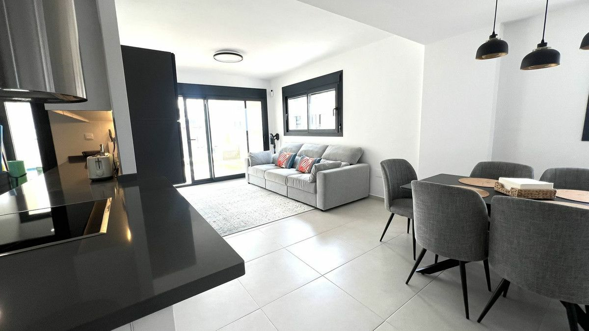 3-bedroom Apartment In Orihuela Costa, Spain (84 M²)