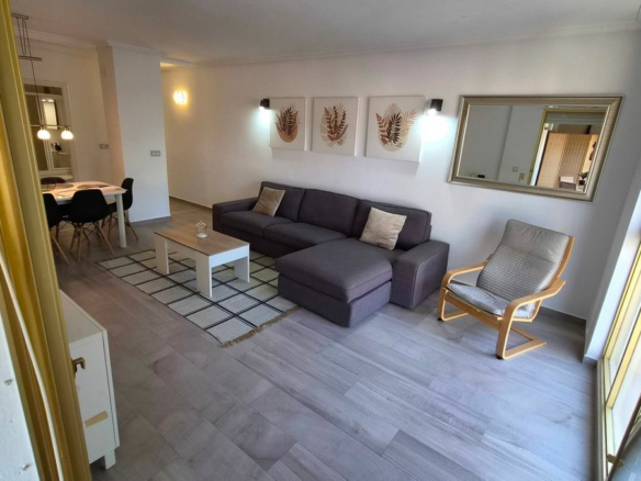 3-bedroom Apartment In Torrevieja, Spain (117 M²)